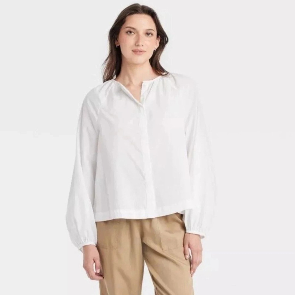 Universal Thread Women's Balloon Long Sleeve Blouse White Size XL NWT